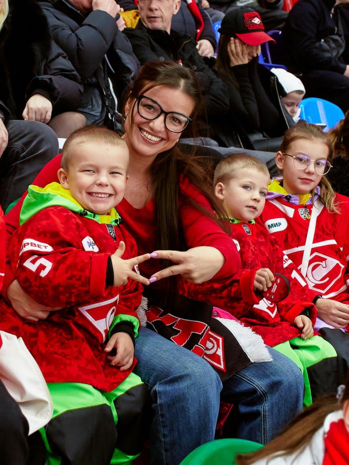 29.11.25 Ваши эмоции на матче с «Ладой» (5:4)