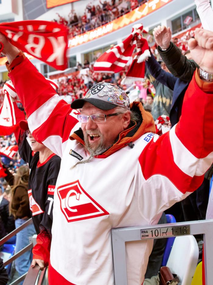 10.11.25 Ваши эмоции на матче с «Сибирью» (6:3)