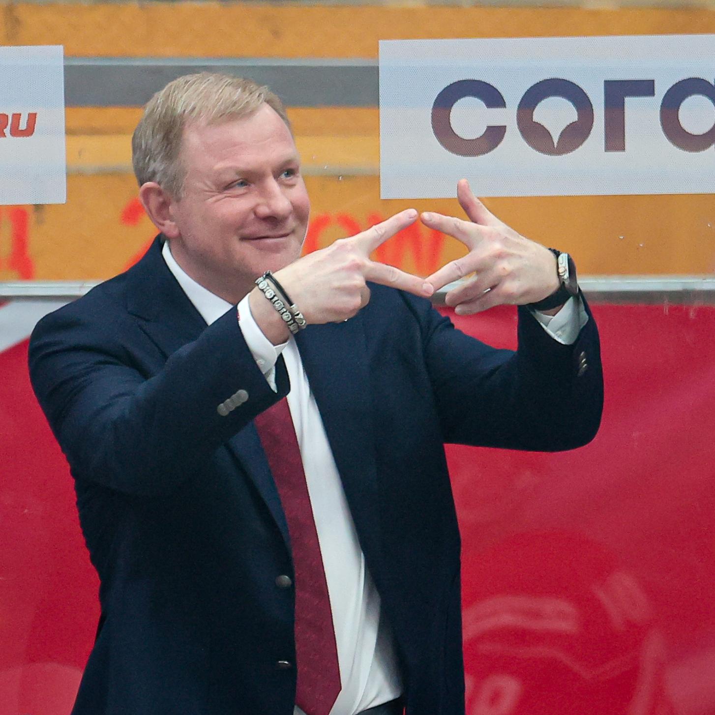 Моменты истории. Алексею Жамнову – 55 лет!