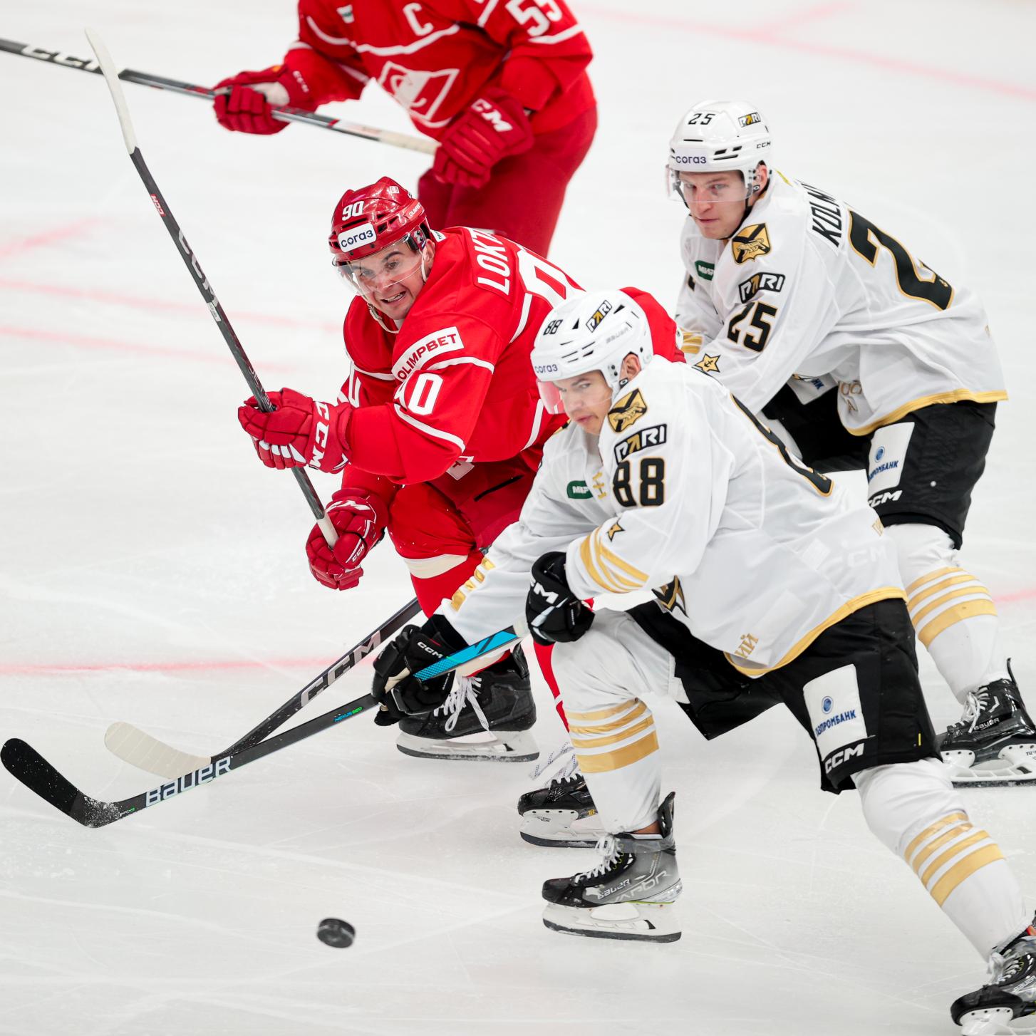 Взять реванш у «Адмирала» – в понедельник, 19:30 в «Мегаспорте» и на KHL Prime!