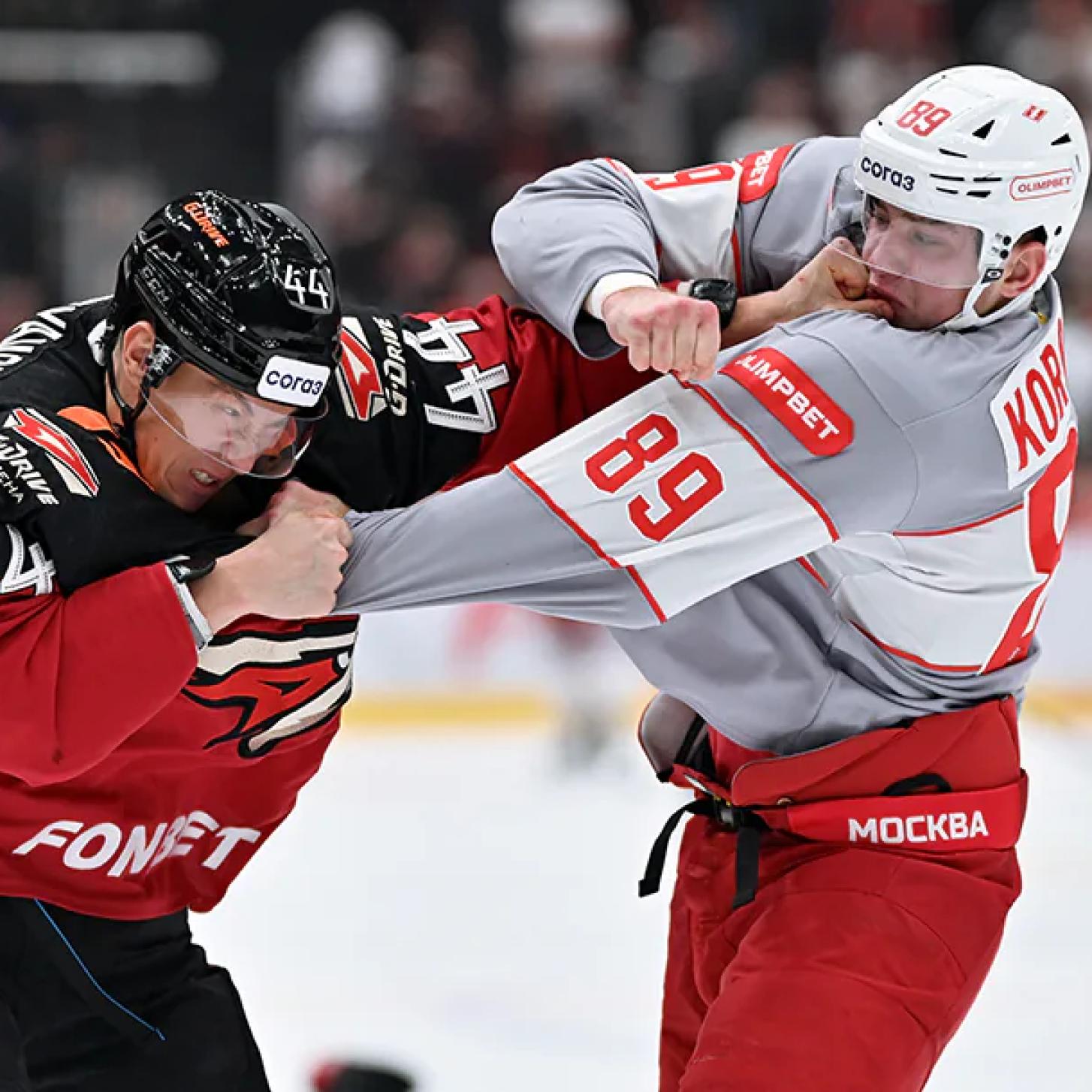 Завершаем выезд в гостях у омского «Авангарда» – в воскресенье, 14:00!