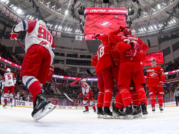 Битва в матче «Спартака» и «Локомотива»! Репортаж клубного ТВ