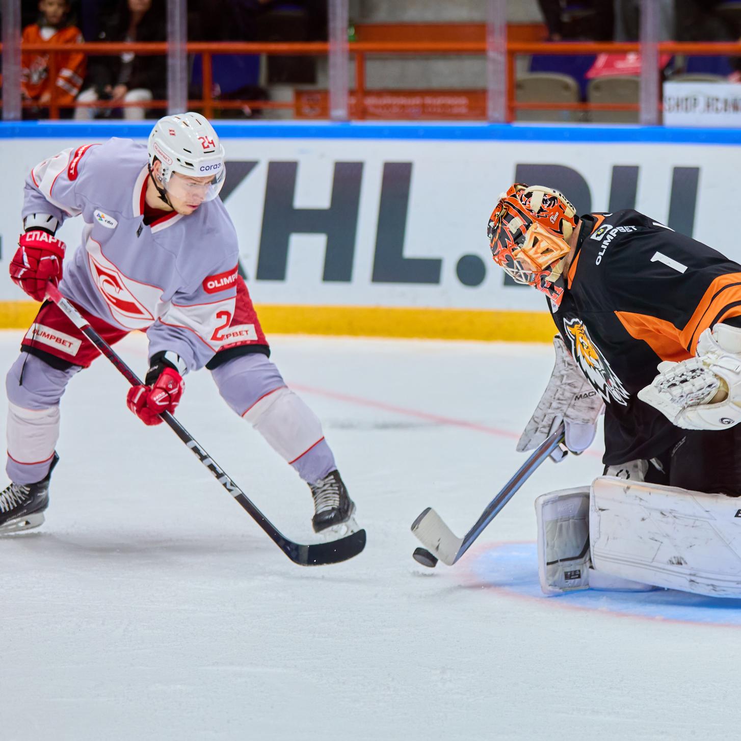«Спартак» в гостях у хабаровского «Амура» – в среду, 12:15 (мск) на KHL Prime!