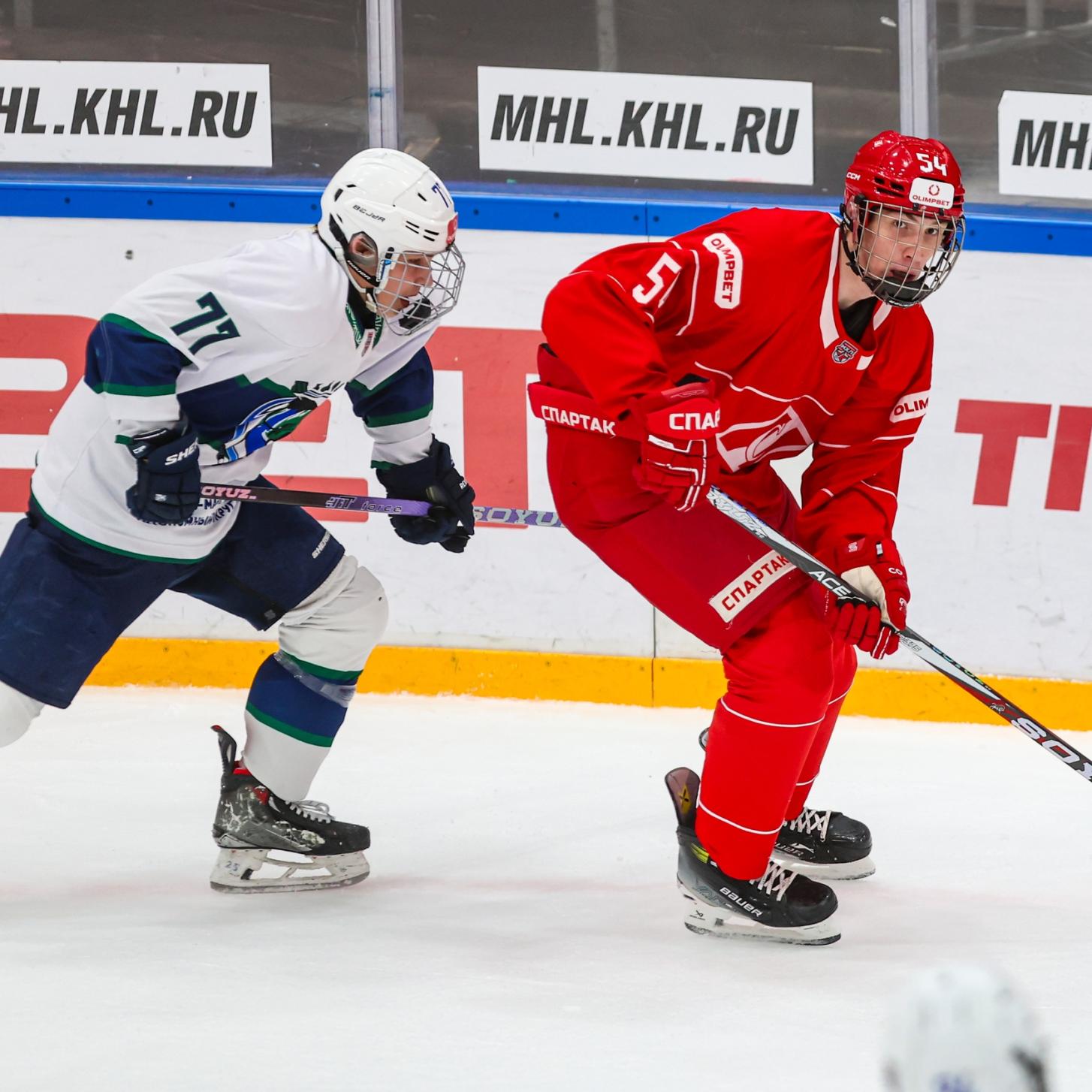 МХК «Спартак» продолжает выездную серию матчем в Ханты-Мансийске – 30 ноября в 11:00