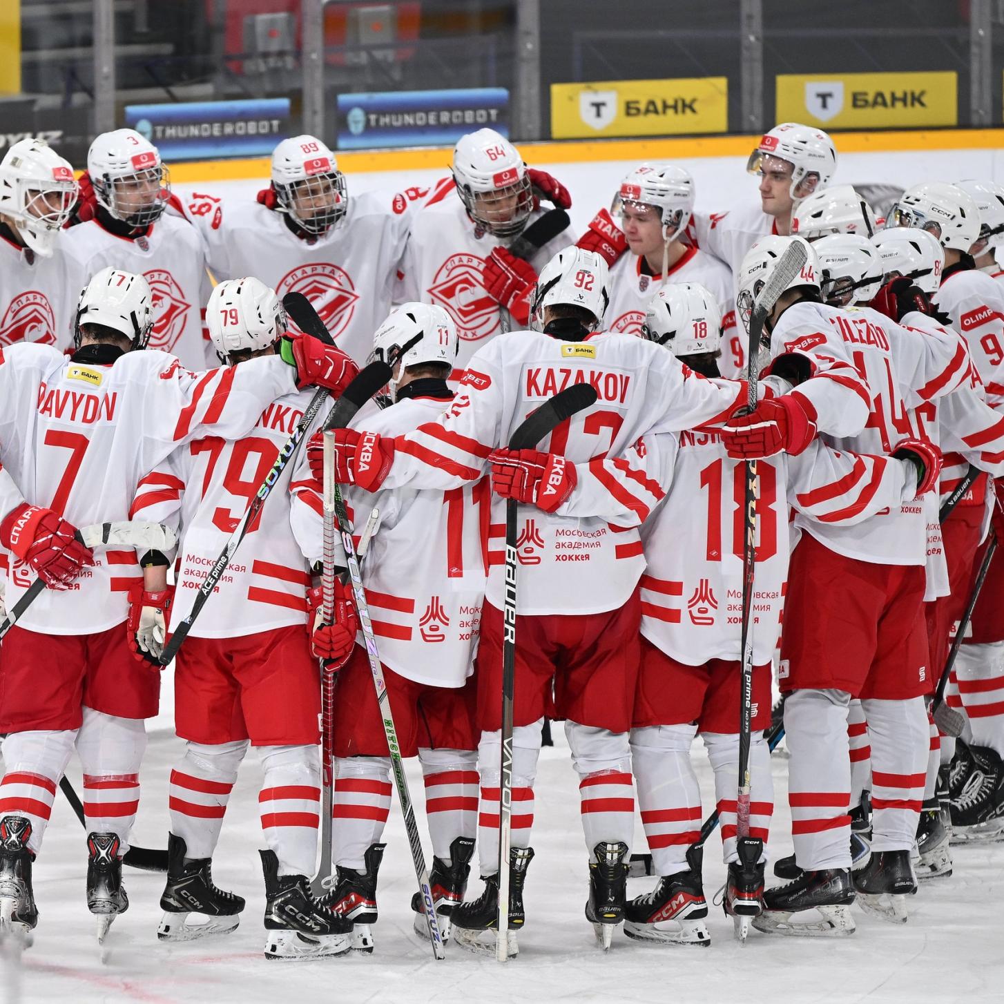 «Спартак МАХ» начинает выездную серию матчем в Красногорске