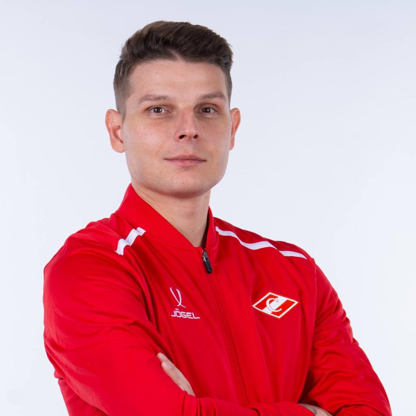 Поздравляем Романа Баринова