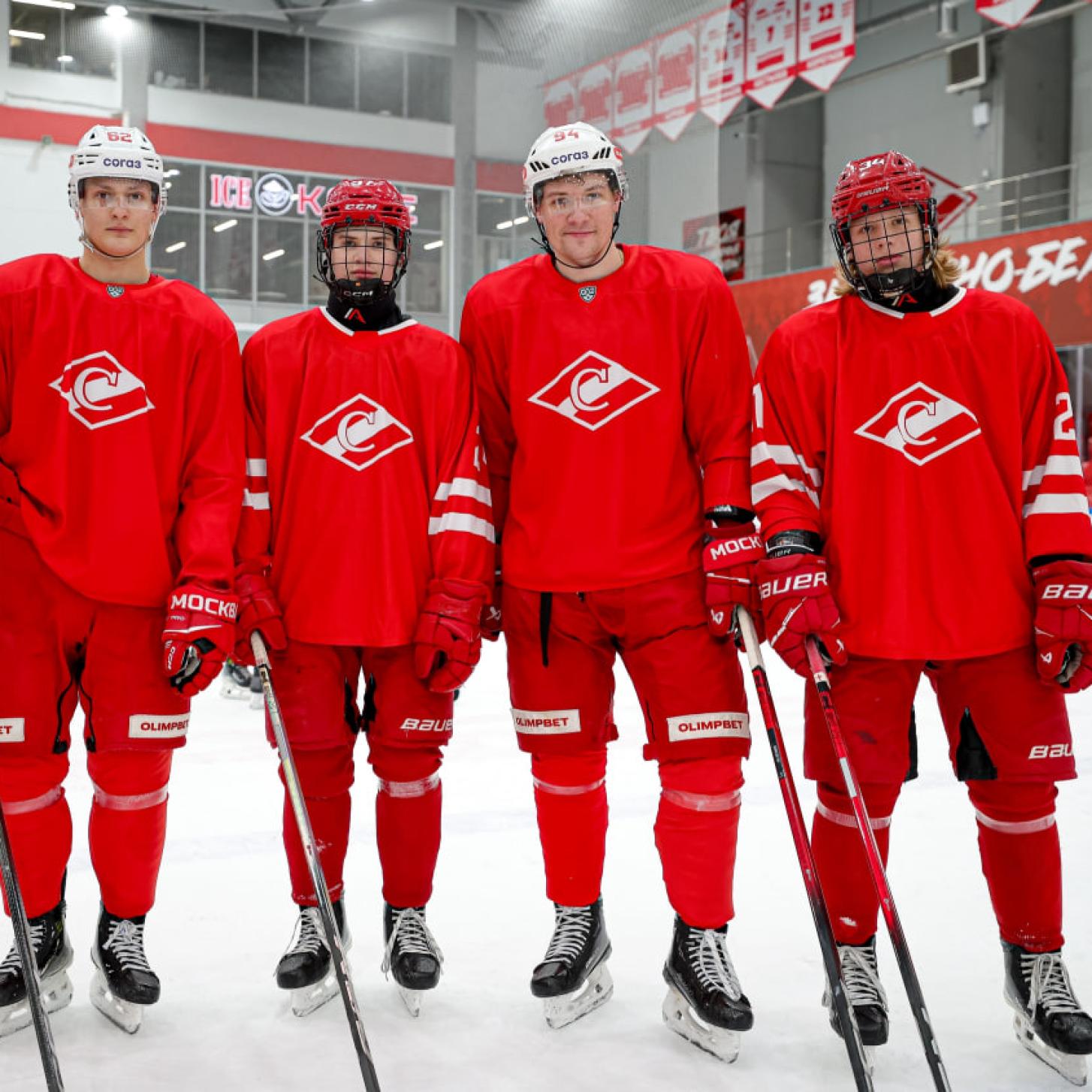 Спартаковцы 2010 года рождения провели тренировку с ХК «Спартак» Москва