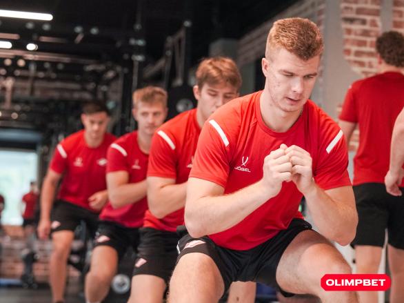 Погружаемся в OLIMPBET-сборы «Спартака»! Репортаж клубного ТВ
