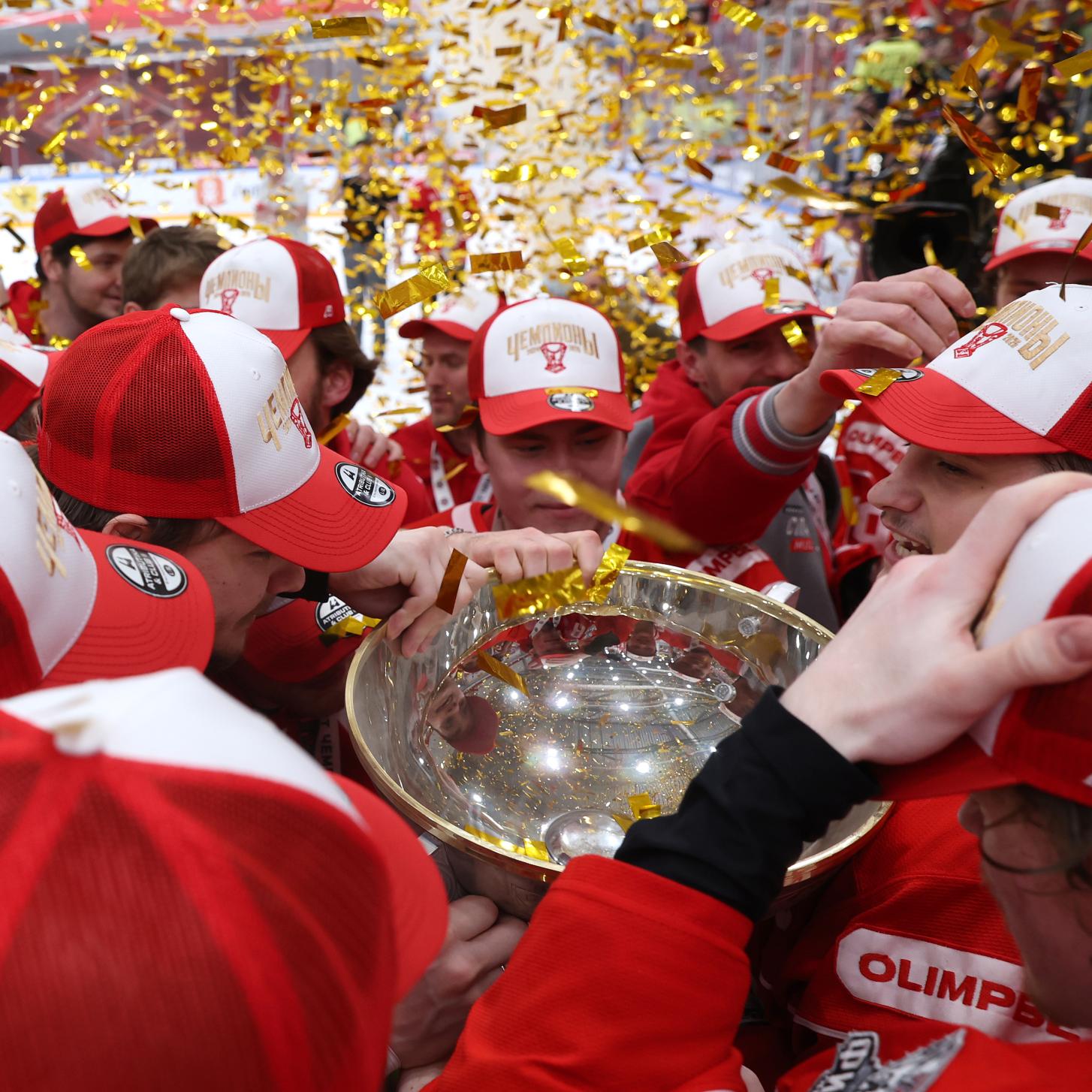 Наши обладатели Кубка Харламова! Смотрим фильм о чемпионской команде!