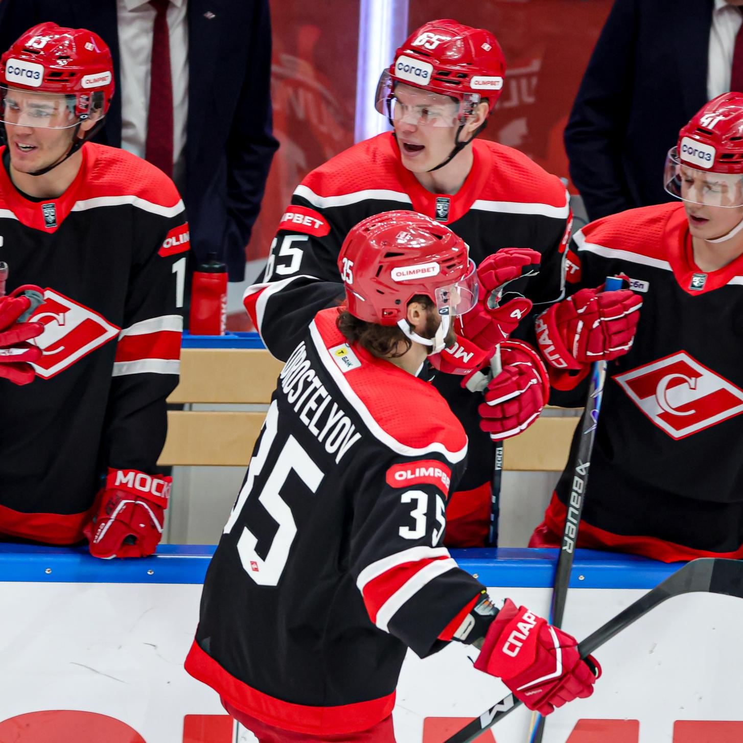 Битва «Спартака» и «Локомотива» в «Мегаспорте» – в репортаже от клубного ТВ!