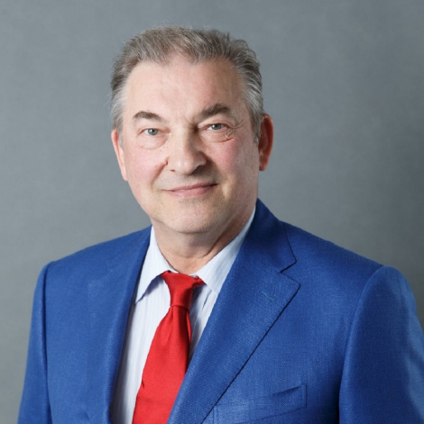 Поздравляем Владислава Третьяка