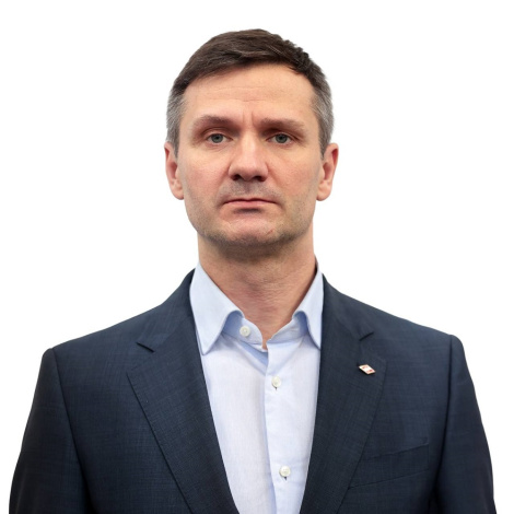 Поздравляем Максима Черникова