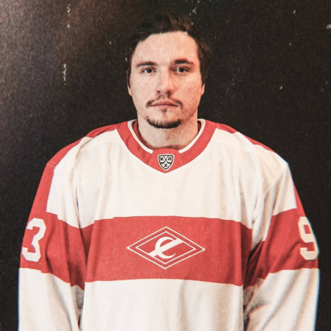 Красно-белый тебе к лицу, «Спартак»!