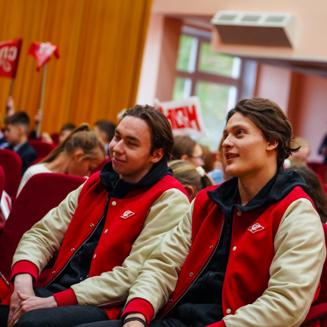 «Спартак» провёл «Урок хоккея» – в московской школе №1288