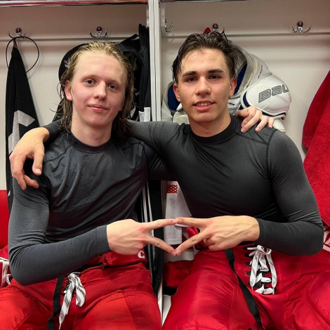 Победа МХК «Спартак» в первом матче межсезонья!