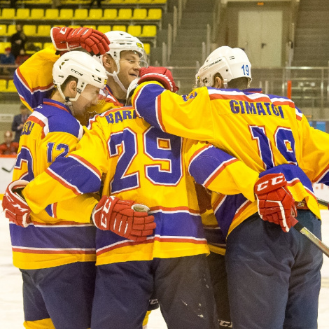 «Химик» удерживает первое место в ВХЛ!