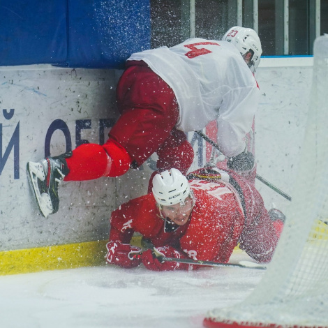 «Спартак» провёл двусторонний матч в Пересвете