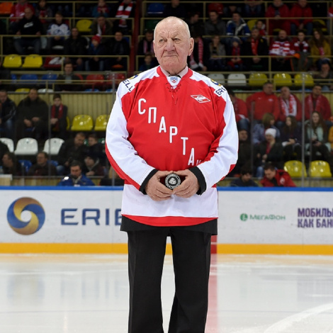 Поздравляем Александра Кузнецова