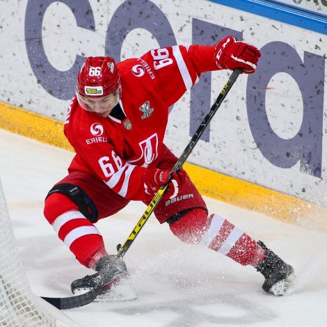 Вадим Фаттахов – в числе лучших новичков сезона МХЛ!