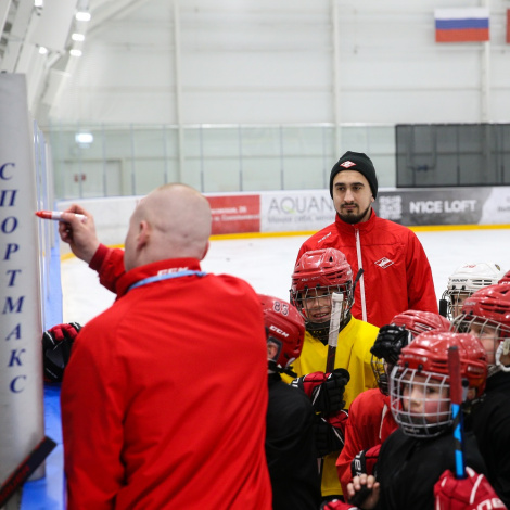 «Спартак» делится опытом