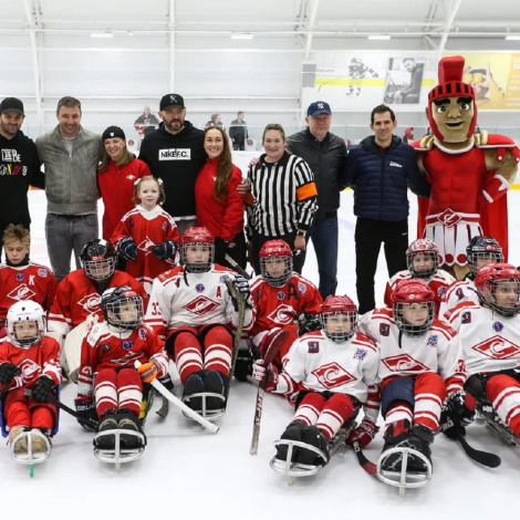 Звёзды хоккея в гостях у «Спартак-следж»!