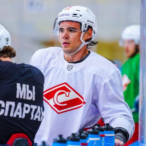 «Спартак» выходит из отпуска